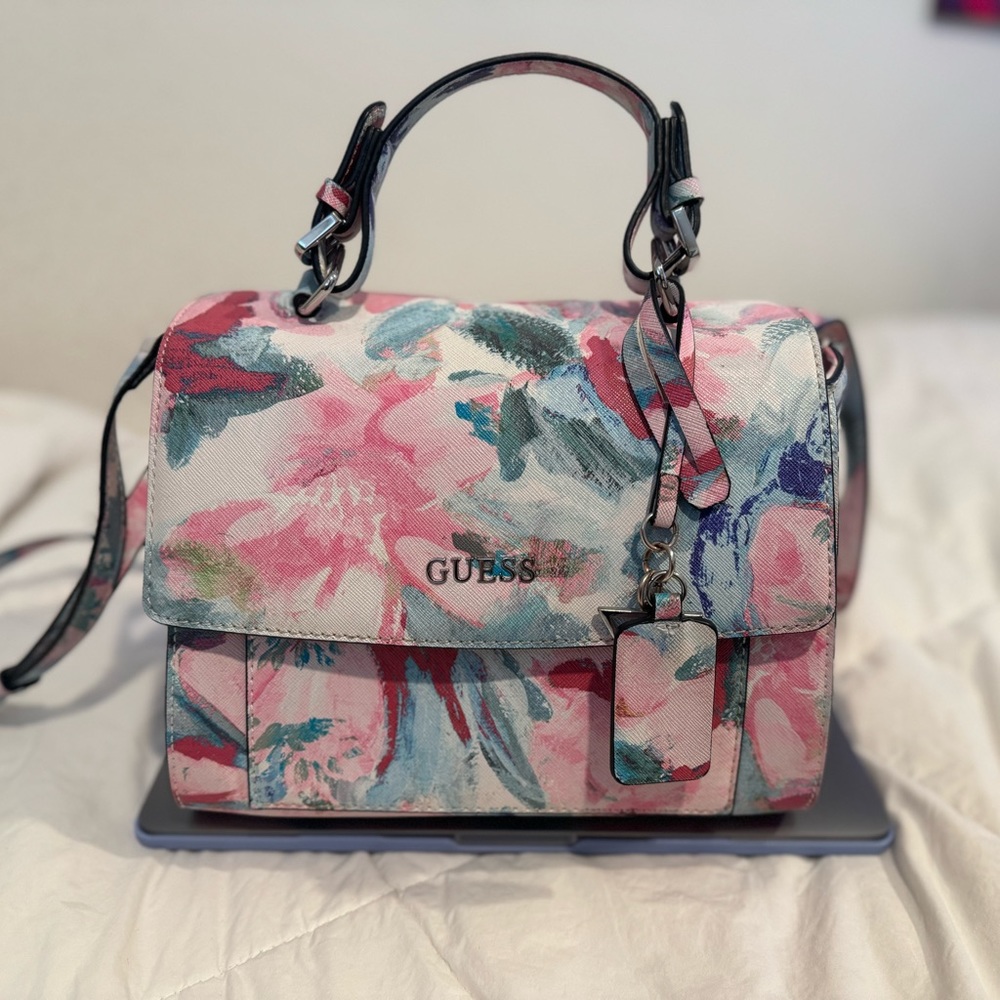 GUESS FLORAL HANDBAG WITH MATCHING WALLET